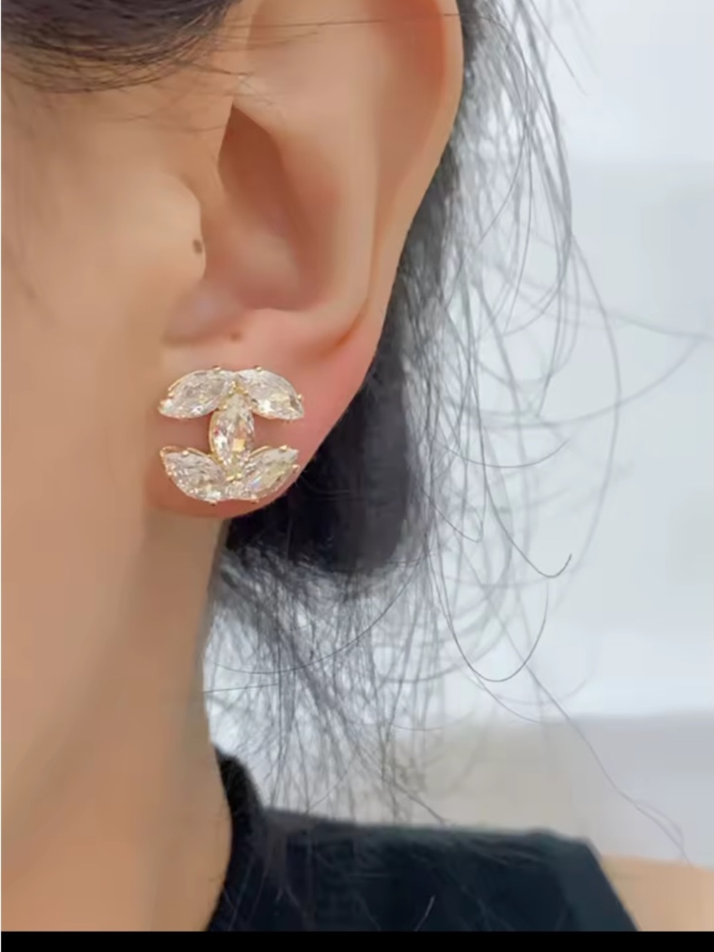 Double C multi stone luxury fashion earrings - Picture 7 of 7